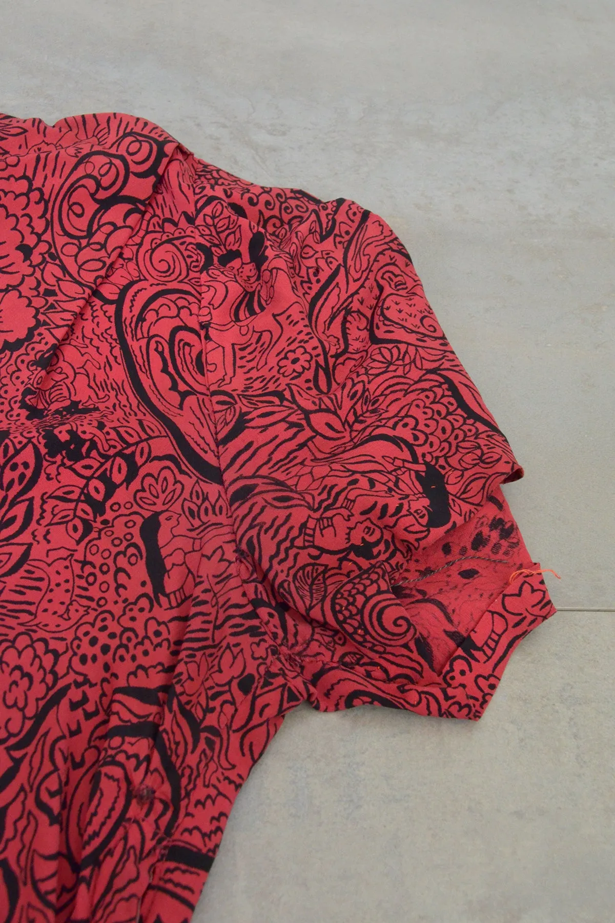1940s Novelty Print Egyptian Revival Dress Red Black TLC